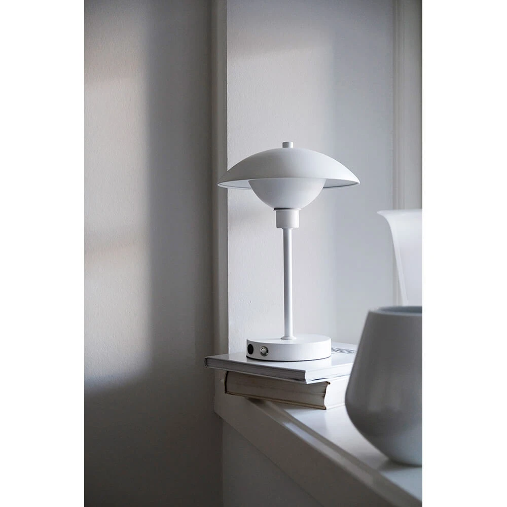 Roma White Tafellamp White - DybergLarsen - Koop Online 7 Roma White Tafellamp White - DybergLarsen - Koop Online - Afbeelding 5