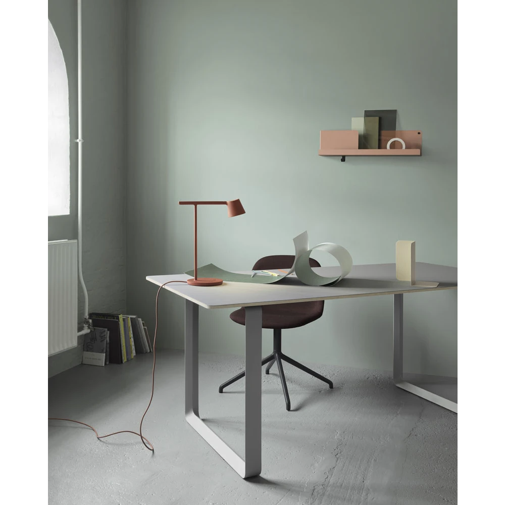 Tip Tafellamp White - Muuto - Koop Online 4 Tip Tafellamp White - Muuto - Koop Online - Afbeelding 2