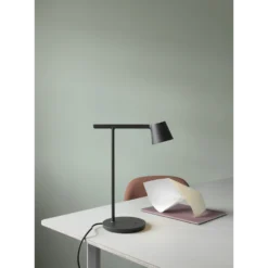 Tip Tafellamp White - Muuto - Koop Online 9 Tip Tafellamp White - Muuto - Koop Online -Winkel Voor Modeverlichting 5710562213118 tip bordlampe white muuto 4