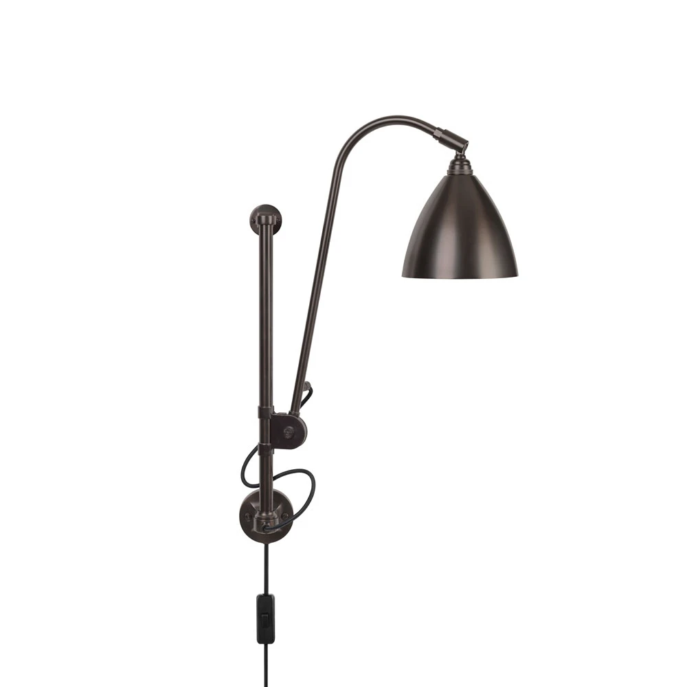 Bl5 Wandlamp Ø16 Zwart Geelkoper/Zwart Geelkoper - GUBI - Koop Online 3 Bl5 Wandlamp Ø16 Zwart Geelkoper/Zwart Geelkoper - GUBI - Koop Online
