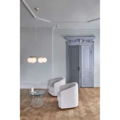 Miira 6 Circular Kroonluchter Brass/Opal - Nuura - Koop Online 9 Miira 6 Circular Kroonluchter Brass/Opal - Nuura - Koop Online -Winkel Voor Modeverlichting 5713839002804miira 6 circular lysekrone brass opal nuura4